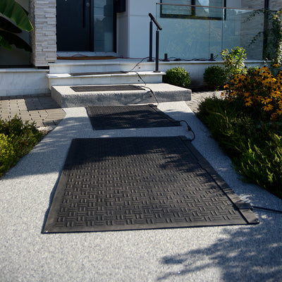 Rubber heated mat designed for extreme winter conditions